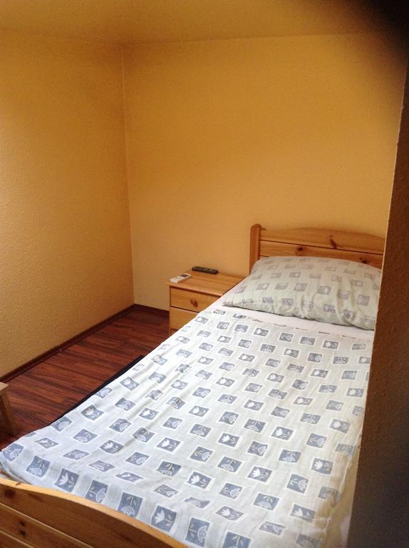 Panama Motel Székesfehérvár Habitación foto